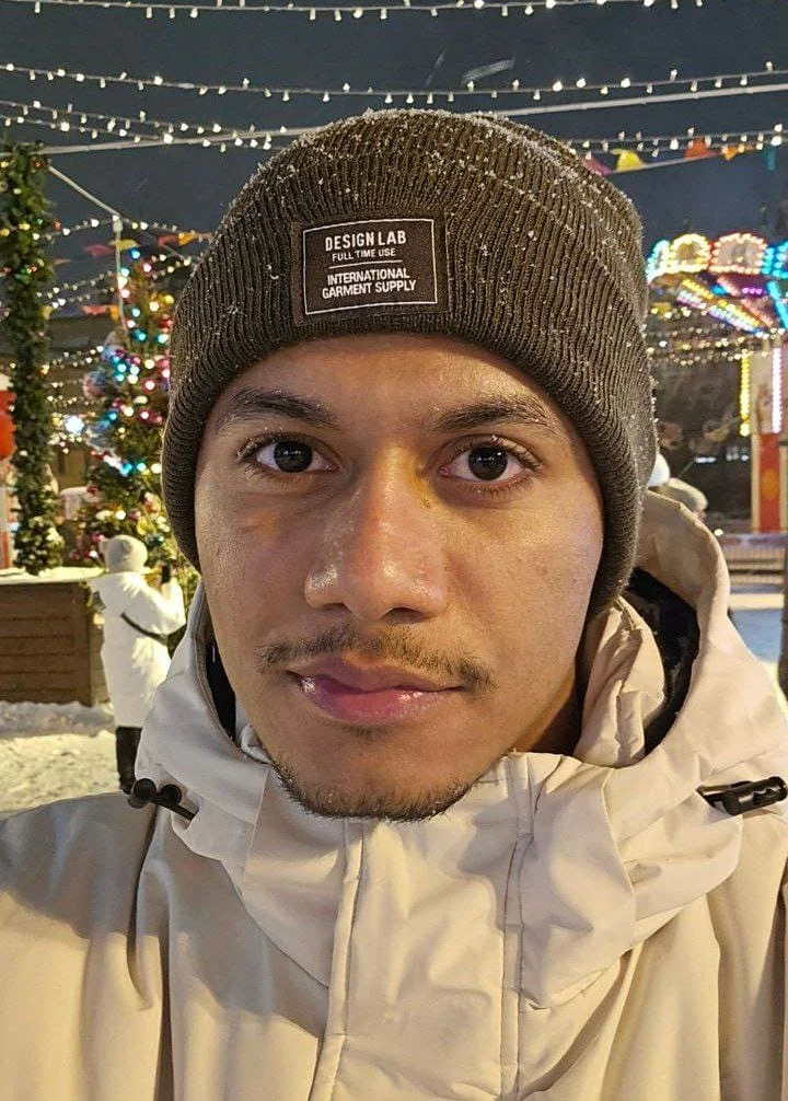 Thiago de Melo é Confiavel e Bom
