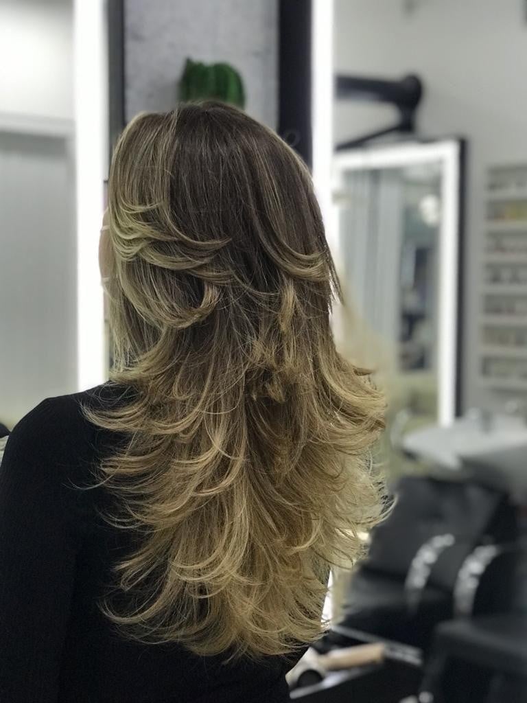 Corte e Visagismo com Alma vale a pena e é melhor o curso de corte e visagismo 2025 para iniciantes